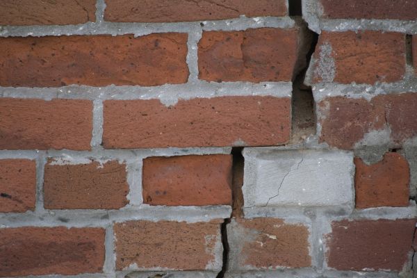 House Tuckpointing in Columbia